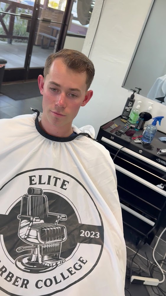 Elite Barber College photo 2