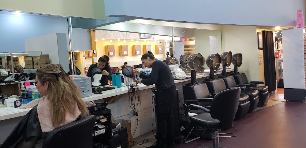 fantasy beauty college