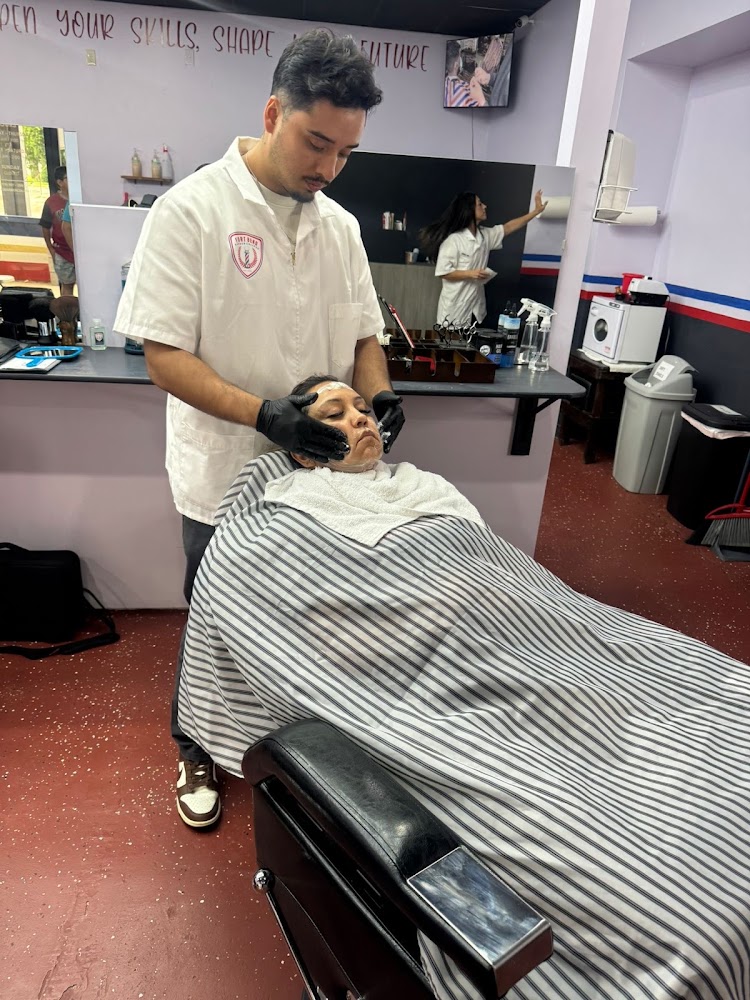 FORT BEND BARBER COLLEGE photo 2