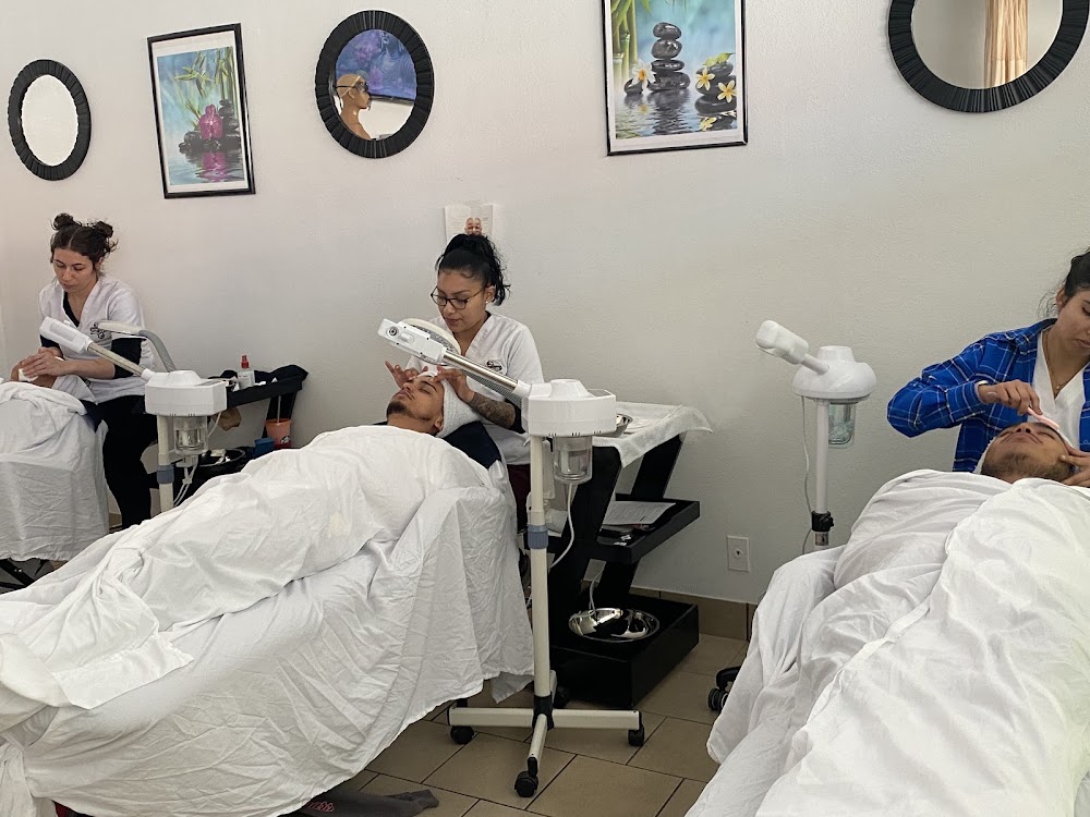Get Faded Barber and Beauty College photo 3