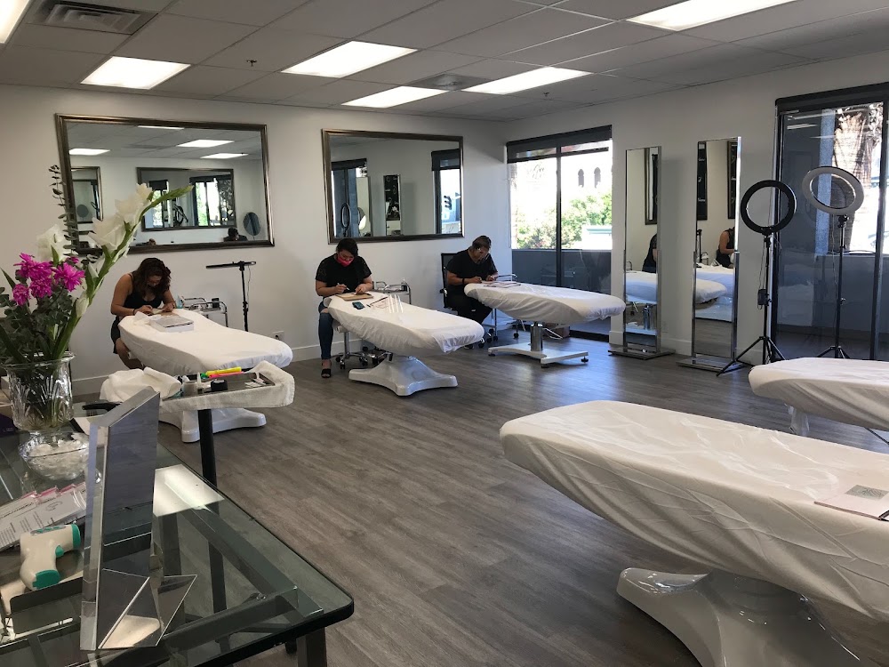 Glamour Academy - Microblading Ombré Training 15% off Monday & Tuesday photo 4