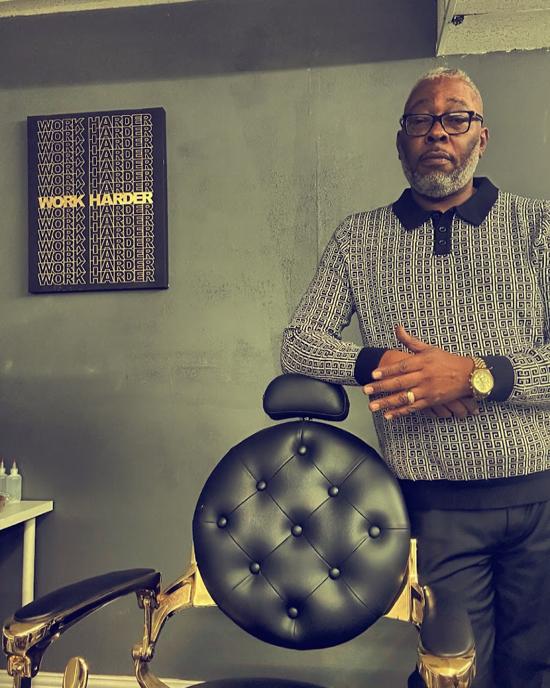 Icon School of Barbering photo 4
