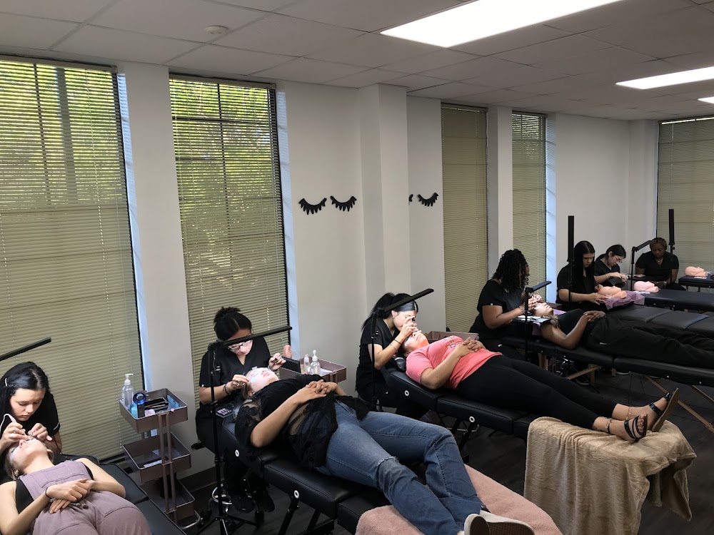 Lifestyle Lash Academy
