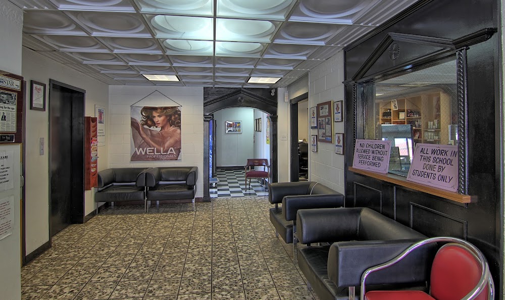 Lu Ross Academy, Barber School photo 5