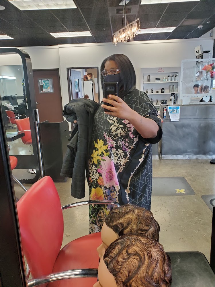 Mixed Institute of Cosmetology & Barber photo 4
