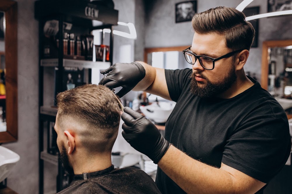MJ Barber & Beauty Academy