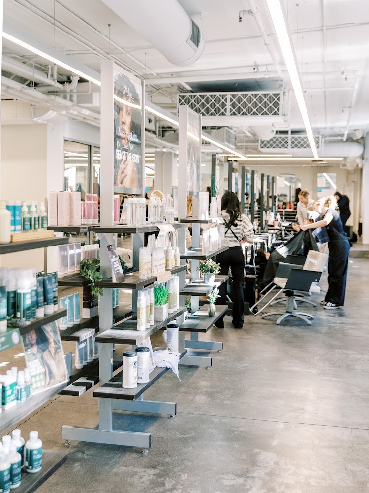 Paul Mitchell The School Pasadena photo 2