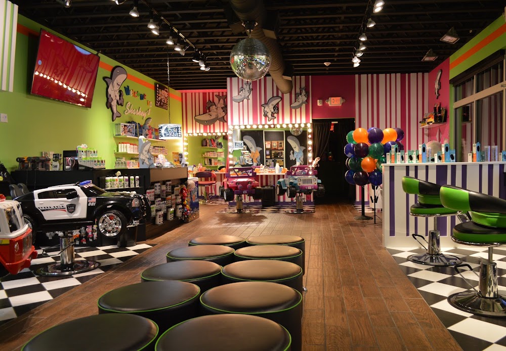 Sharkey's Cuts for Kids - Sugar Land photo 4