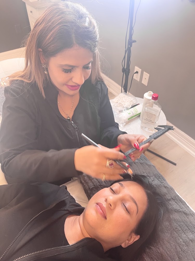 Strings Brow Bar
