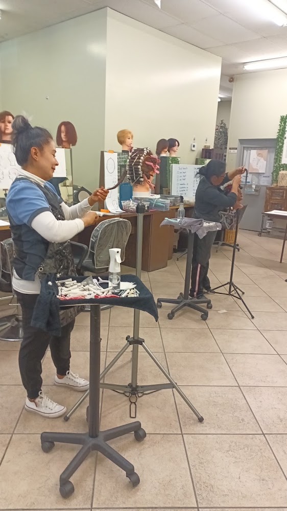 Thanh Le College, School of Cosmetology photo 4