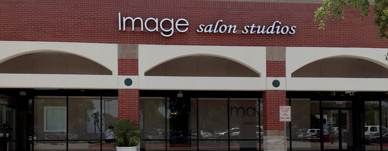 The Salon at the James Reese Center photo 4