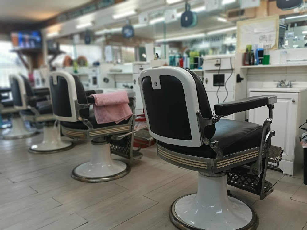 Williams Barber College photo 2
