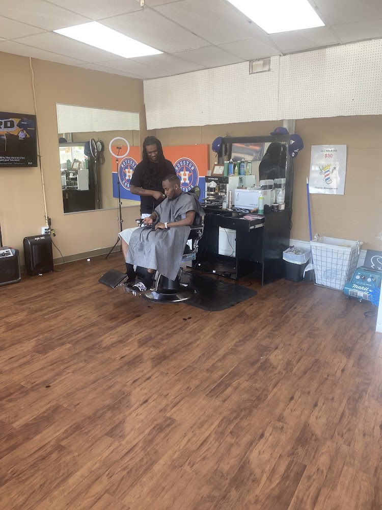 Supreme Cutz view 2