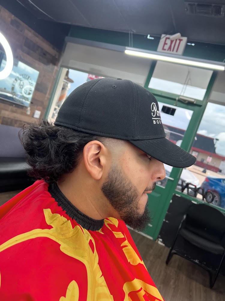 The Barber Society Barbershop view 3