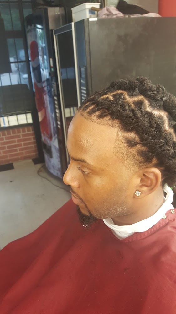 Clippers & Blades Hair Cafe view 2