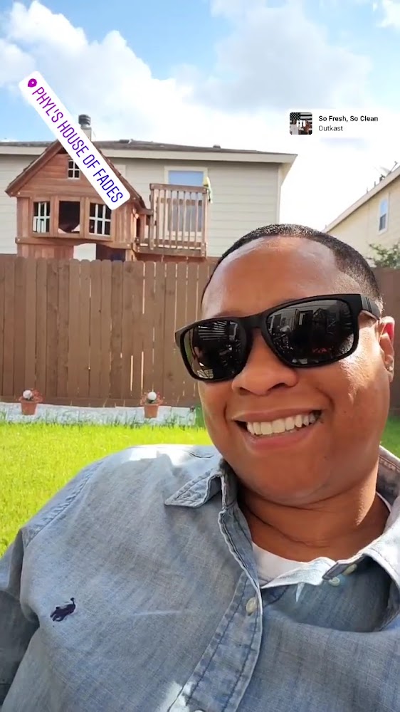Phyl's House of Fades & Salon view 2