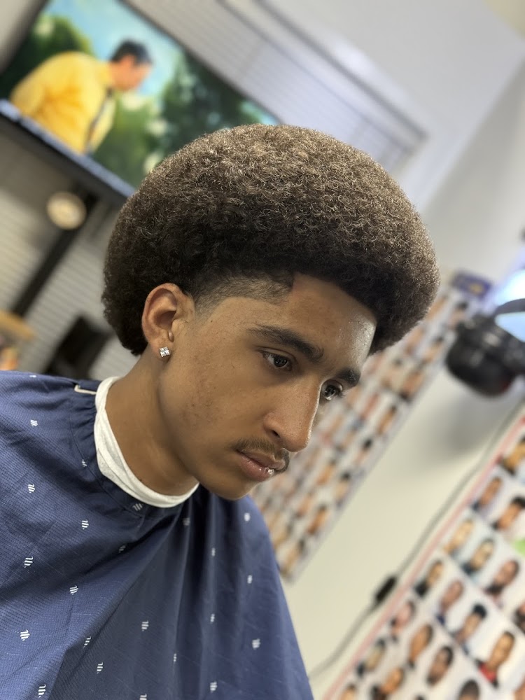 Glenn The Barber view 4
