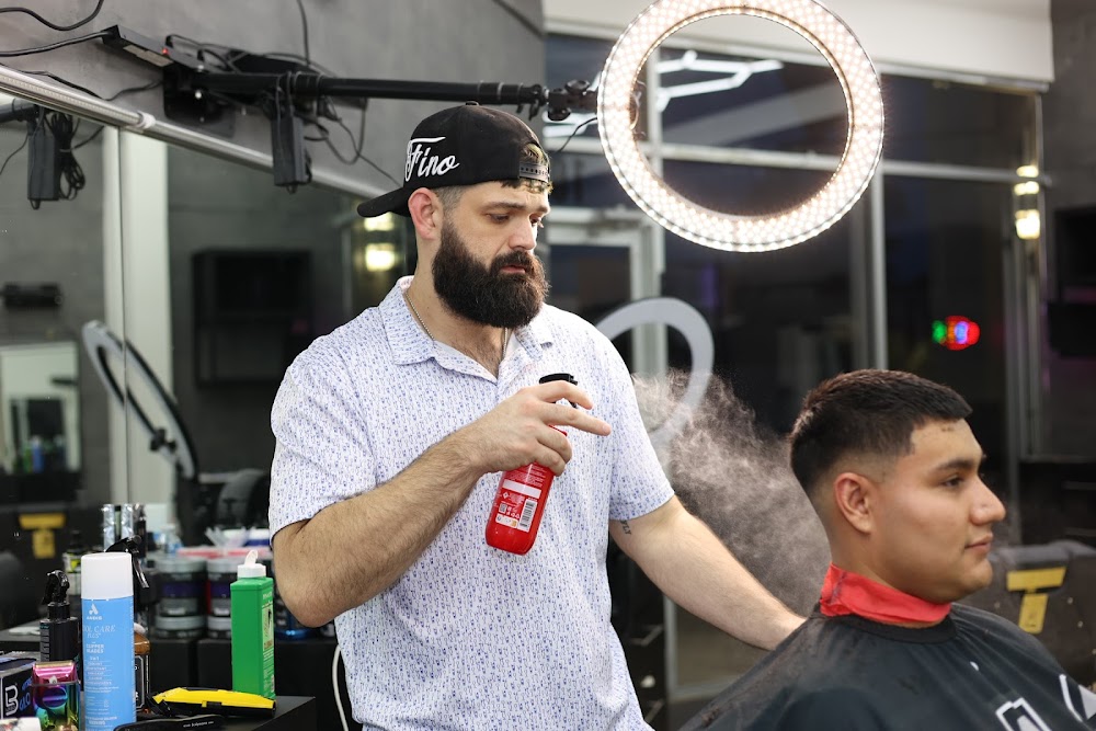 Gallo Fino Barber Lounge view 2
