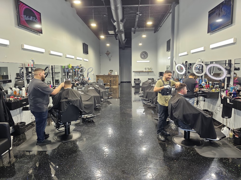 Ro's Barbershop view 2