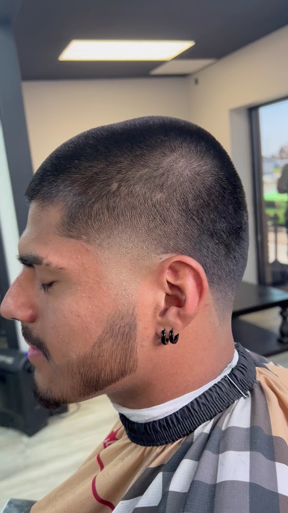 The Barber's Lounge view 5