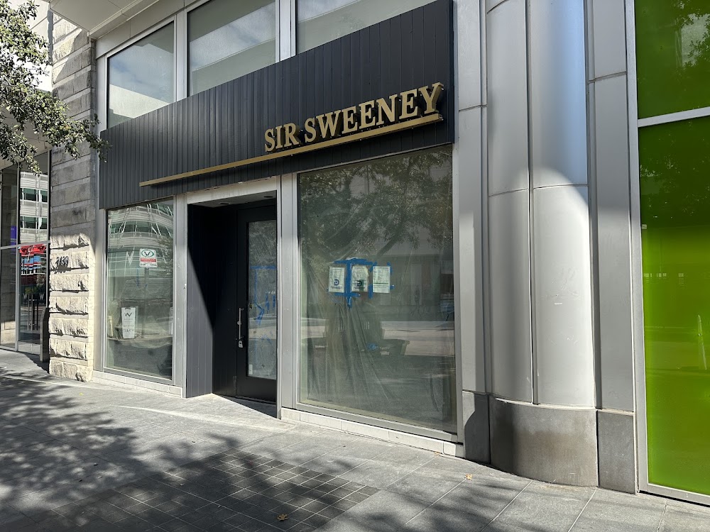 Sir Sweeney Barbershop & Lounge view 2