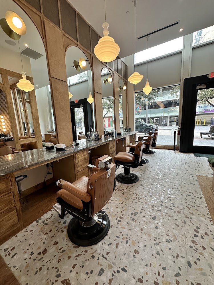 Sir Sweeney Barbershop & Lounge view 4