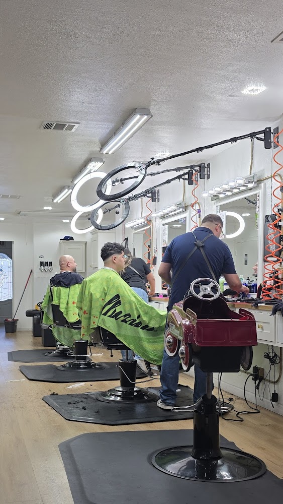 Social Barbershop view 3