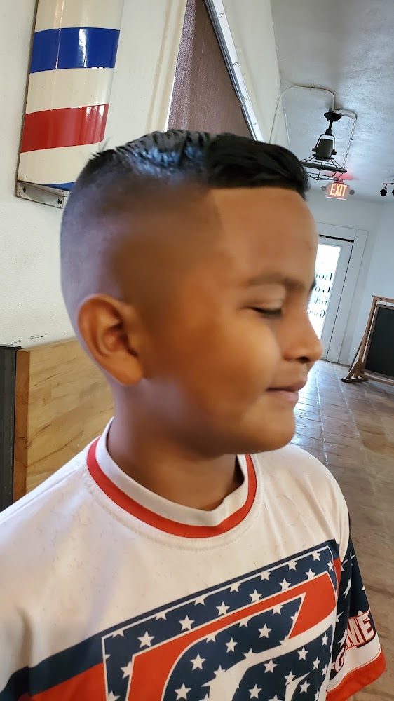 Trend Setters Barber Shop view 4