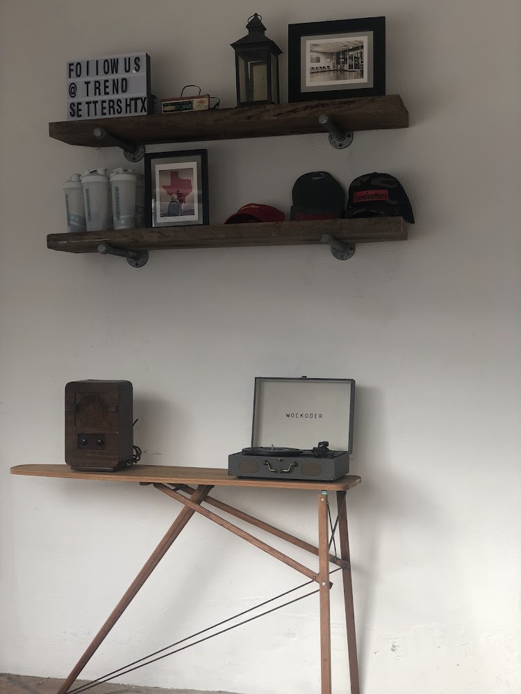 Trend Setters Barber Shop view 5