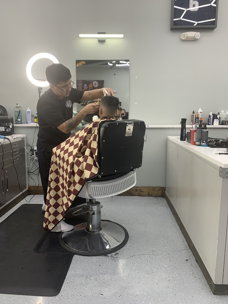 The 6 Barber Shop view 5