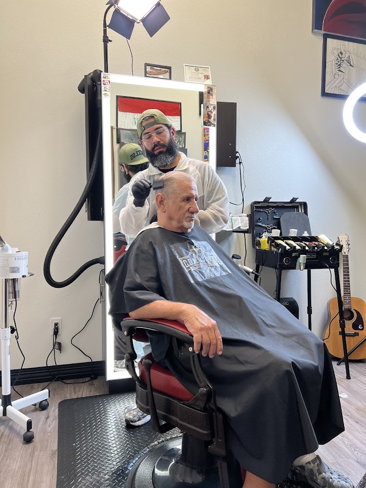 COMB STUDIOS BARBERSHOP view 4