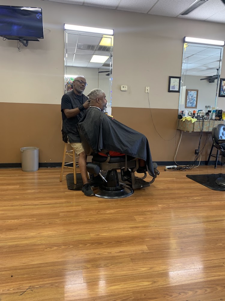 Jaelon's Barber Shop view 2