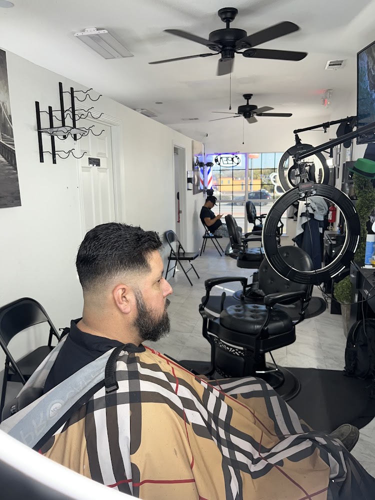 Legendary J Barbershop view 3