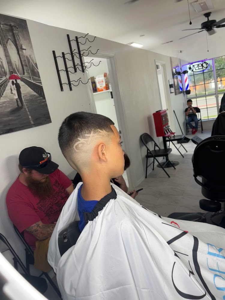 Legendary J Barbershop view 4