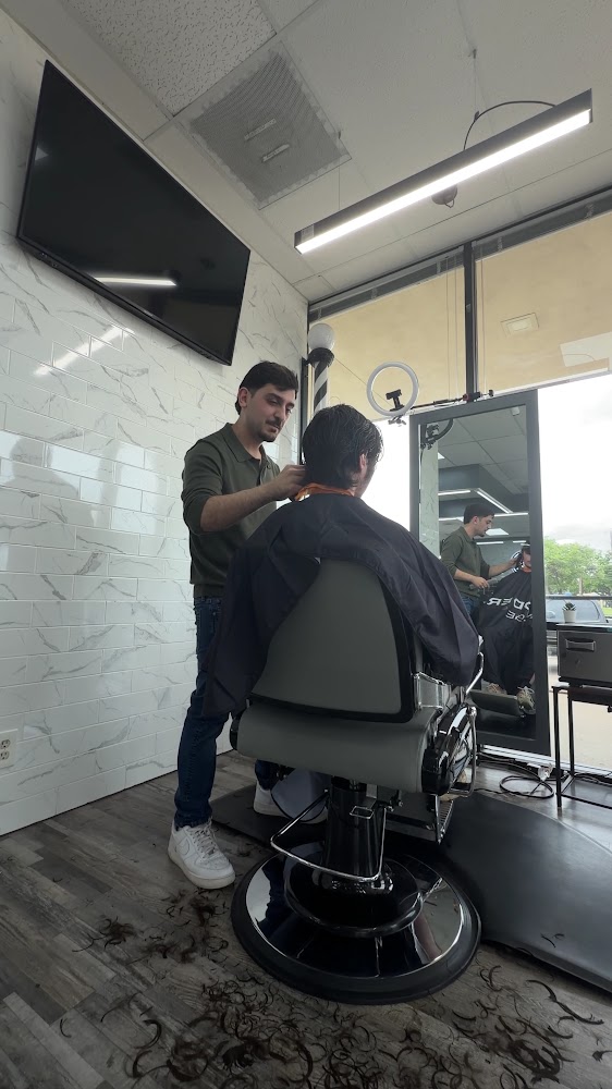 Barbershop - Modern Image, Garland Tx view 3