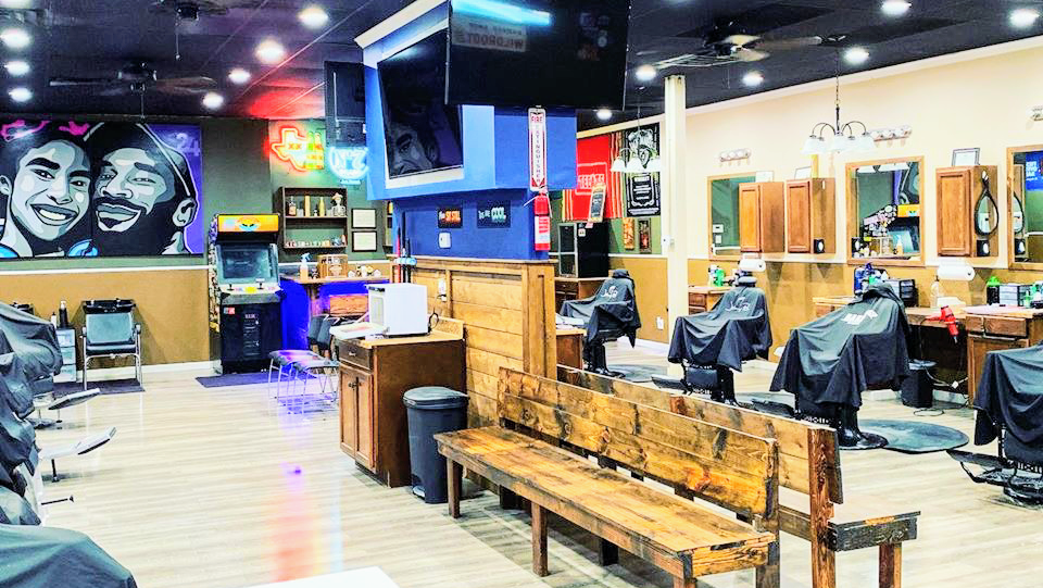 Los Barberos Barbershop view 5