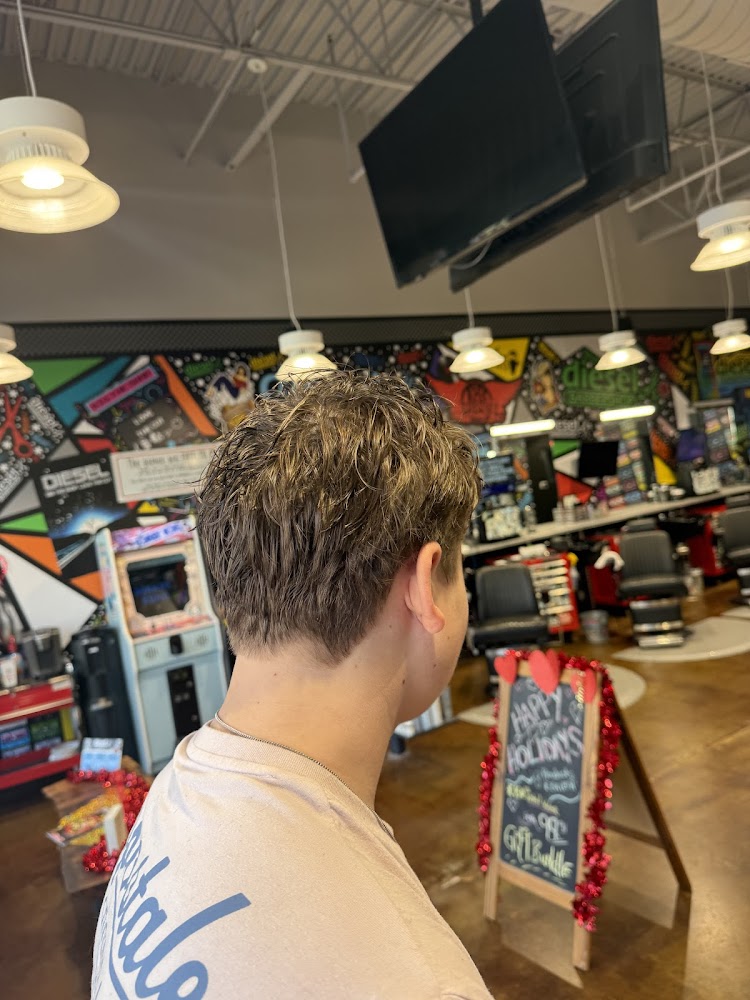 Diesel Barbershop Houston West University view 4