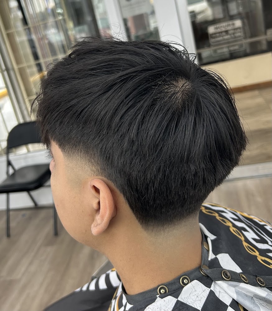 Faded Valley Barbershop view 4