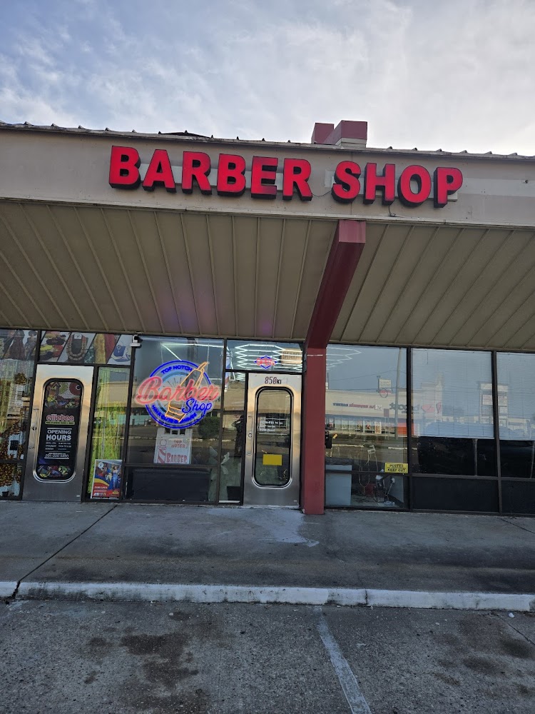 TopNotch Barbershop view 2