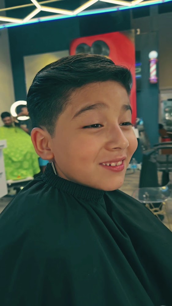 Suavecito Fade Shop view 5