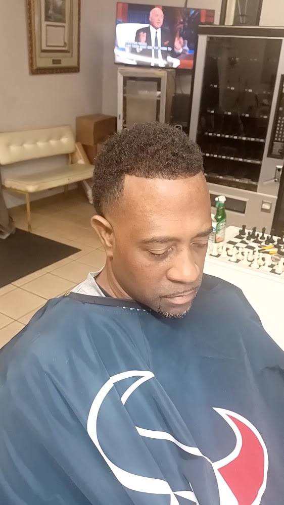 Ideal Barber Shop view 3
