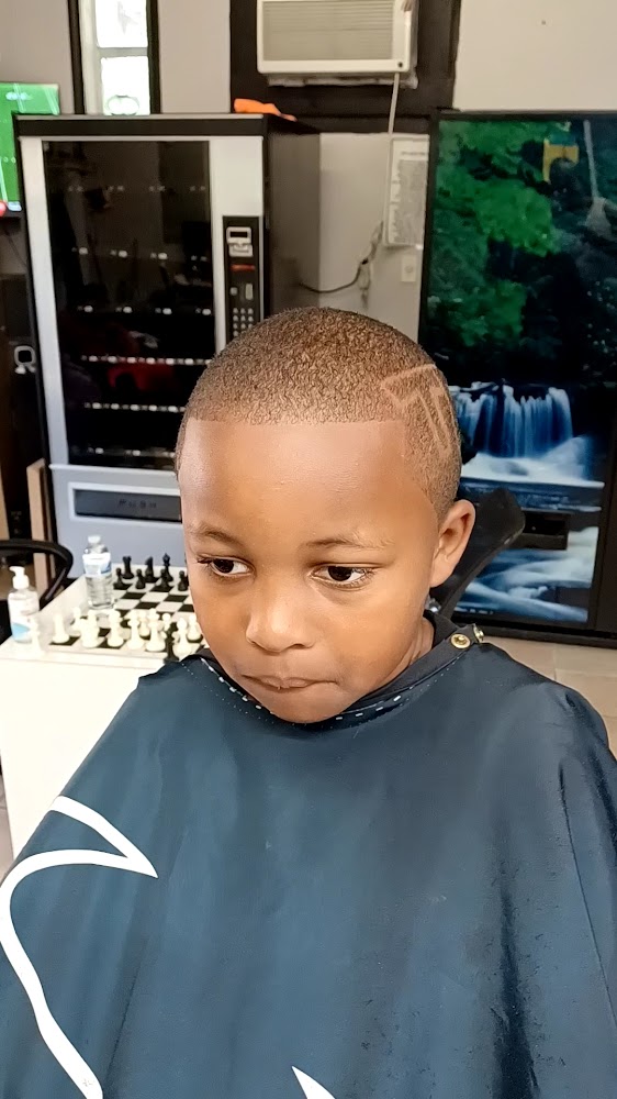Ideal Barber Shop view 4
