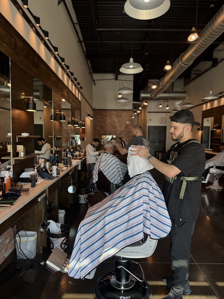 Minty Barber - McKinney Location (Haircuts | Beard Trims | Hot Towel & Straight Razor Shaves - Fine Men's Barbershop & Salon) view 4