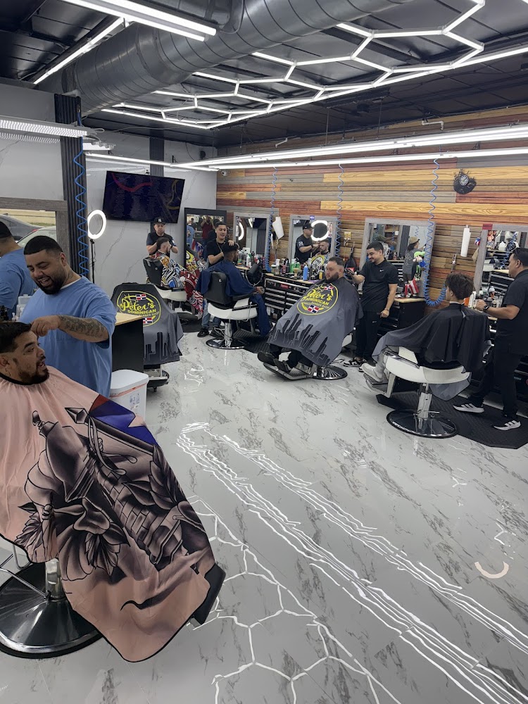 PETERS DOMINICAN BARBER SHOP view 2