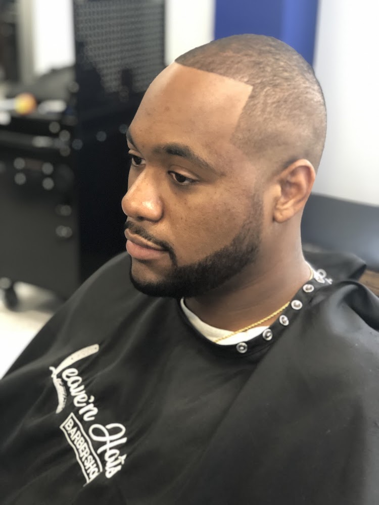 Leave’n Hats Barbershop view 3