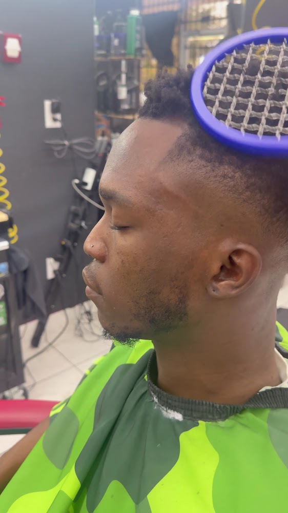 Anthony the barber view 5