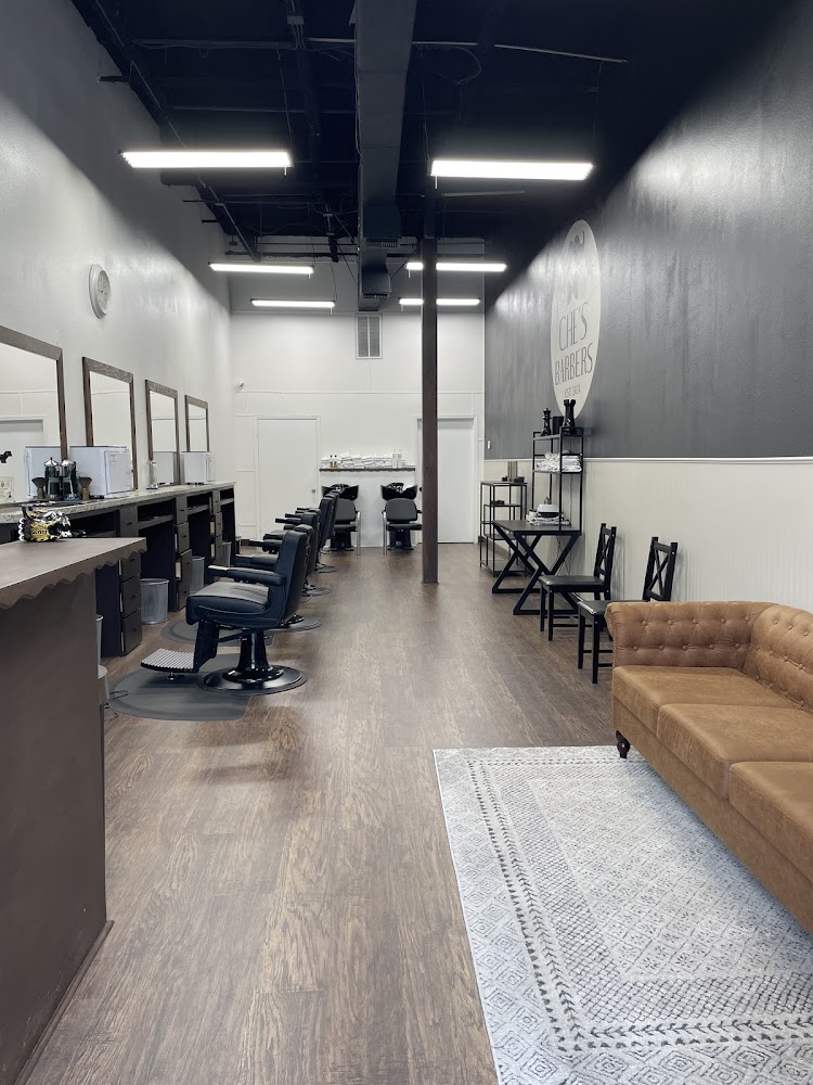 Che's Barbers view 4