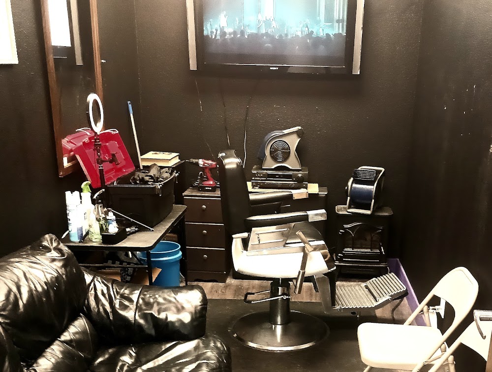 The CHOP SHOP Barbershop view 2