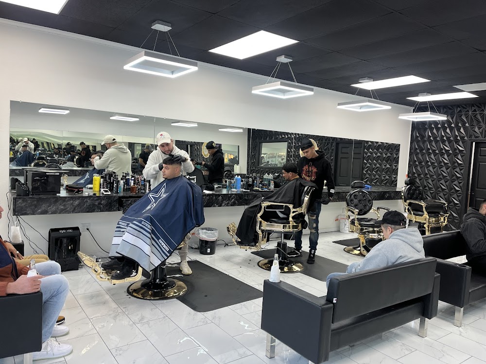 J&M Barbershop view 5