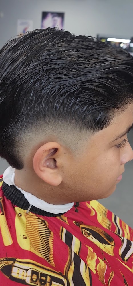 HN 504 HAIR CUTS view 3
